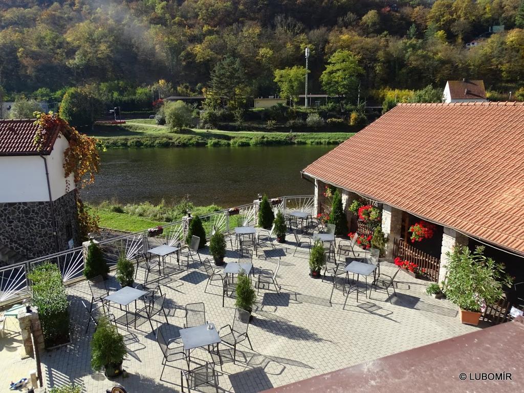 Hotel U Berounky Srbsko Exterior photo